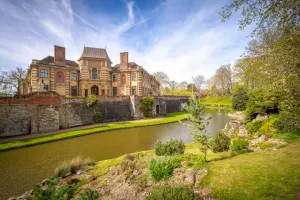 Eltham Palace and Gardens