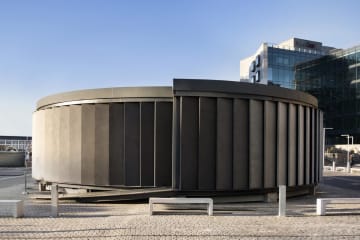 Take a Waterfront Sculpture Art Tour