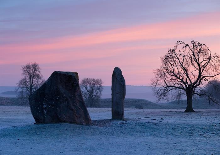 Windsor, Oxford and Avebury's Stone Circle with Traditional Christmas Lunch