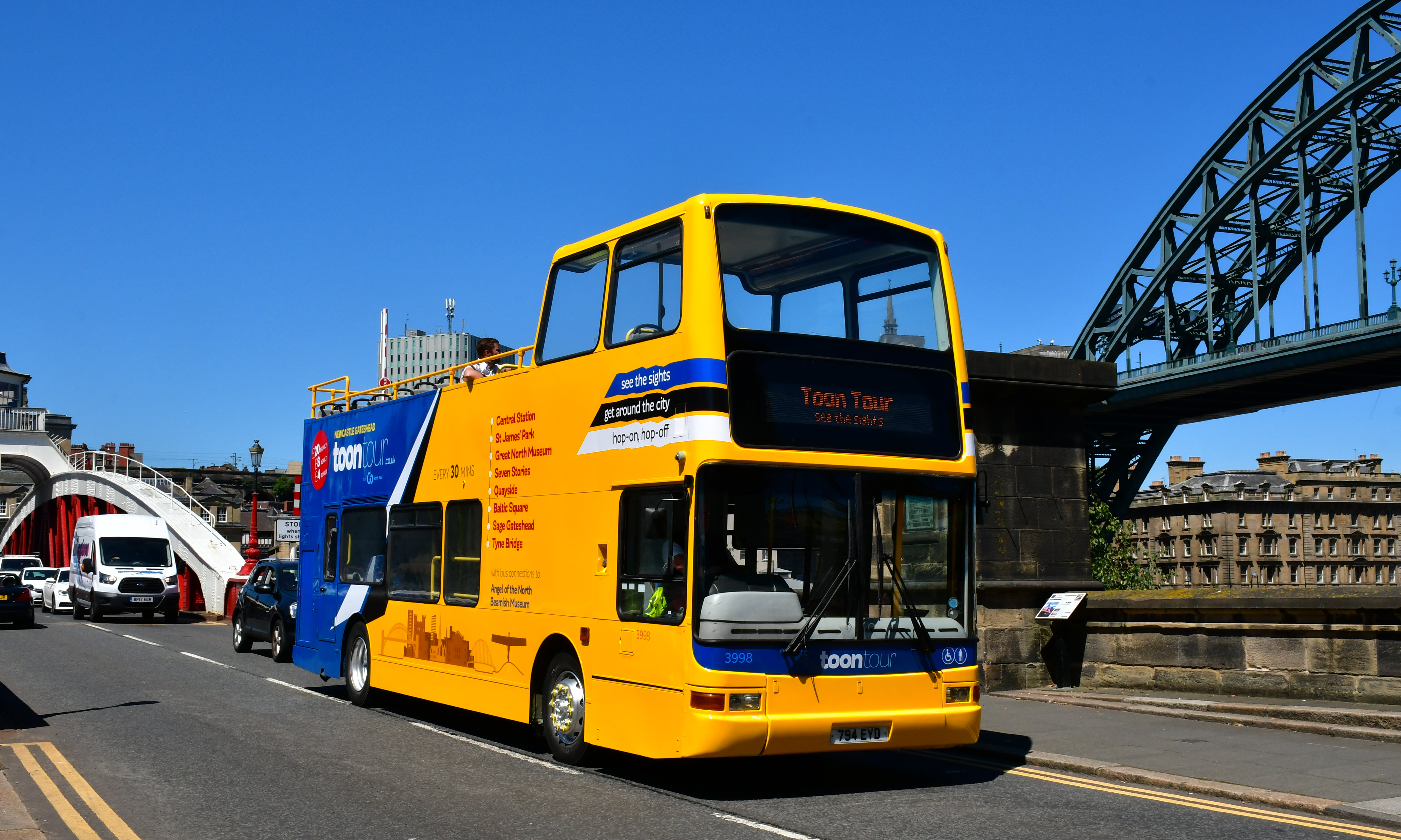 Newcastle Gateshead Toon Tour Open Top Bus Newcastle Gateshead Toon Tour Open Top Bus