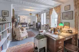 Beauregard-Keyes Historic House Tour