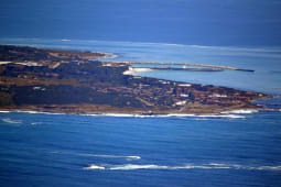 Recommendation: Go to Robben Island from the nearby Nelson Mandela Gateway