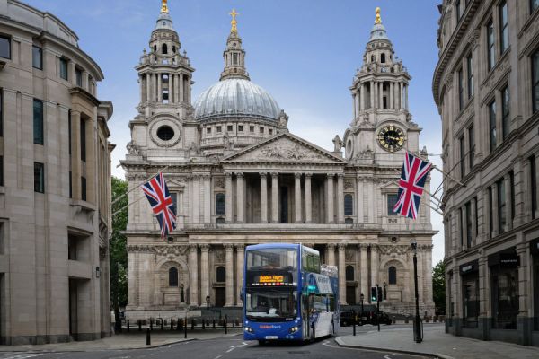 Golden Tours London 48 hr Hop-on, Hop-off Ticket with Free Cruise