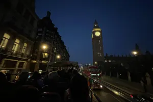 Taylor Swift Inspired Singalong London By Night Bus Tour