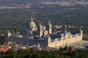 Tour El Escorial & Valle de los Caidos
