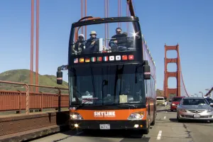 2-Tages Hop-On Hop-Off & Night Tour
