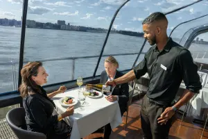 City Experiences New York Batteaux Premier Plus Dinner Cruise