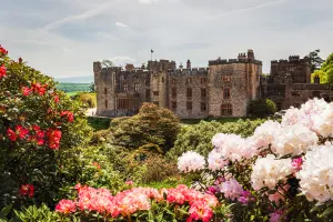 Full Day: High Adventure: Mountain Passes & Muncaster Castle