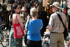 Private Athens Tour: Markets & Ancient Ruins Discovery