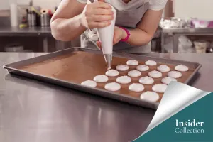 Behind the Scenes Macaron Baking Class in Paris