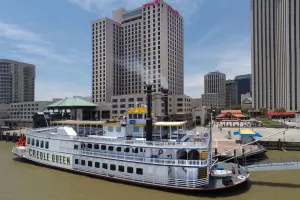 Paddlewheeler Creole Queen Jazz Cruise