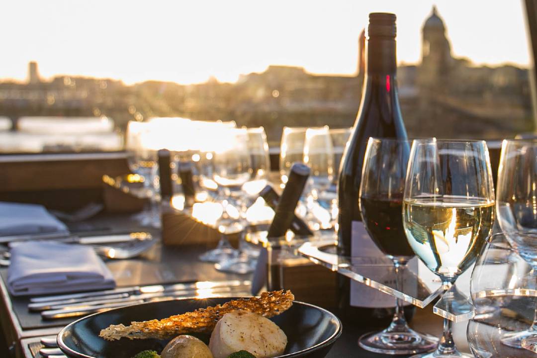 Bustronome London Dining Experiences – Image 4 | WeShare