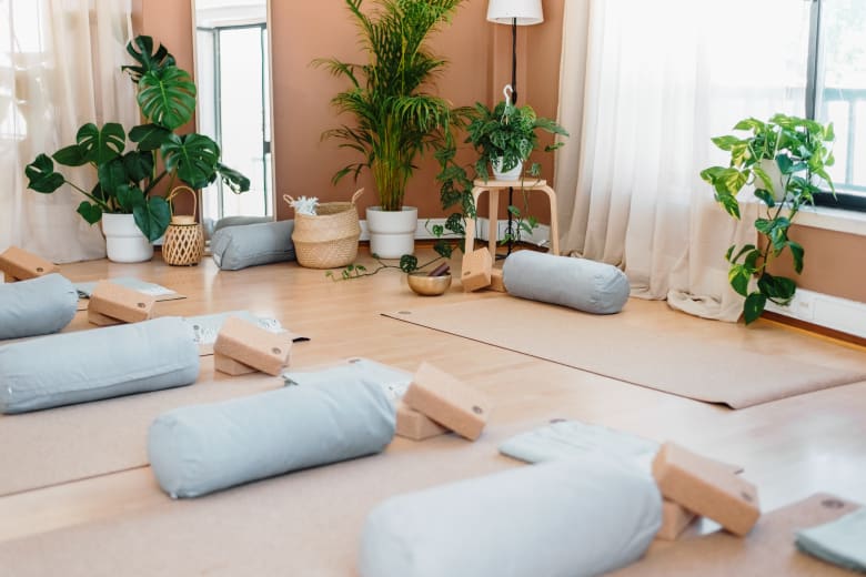 Yin Yoga with Mafalda