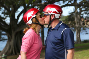 A kiss near the harbour