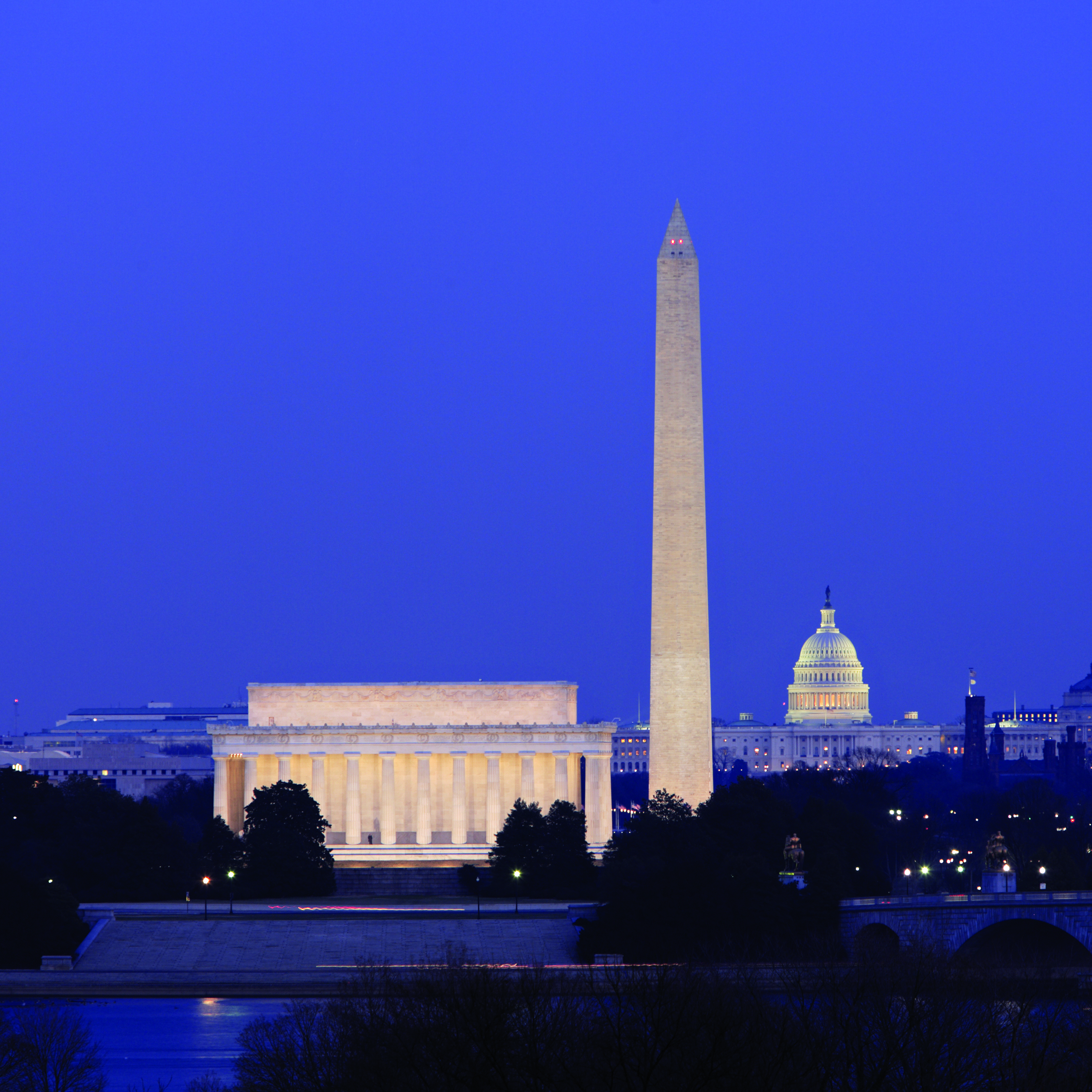 Big Bus Washington Discover 1 Day Hop On Hop Off Tour - Accommodations in Washington D.C.