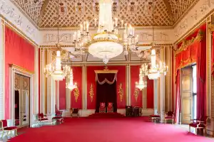 Windsor Castle & Buckingham Palace