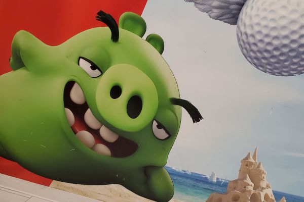 Green Angry Birds Mini Golf