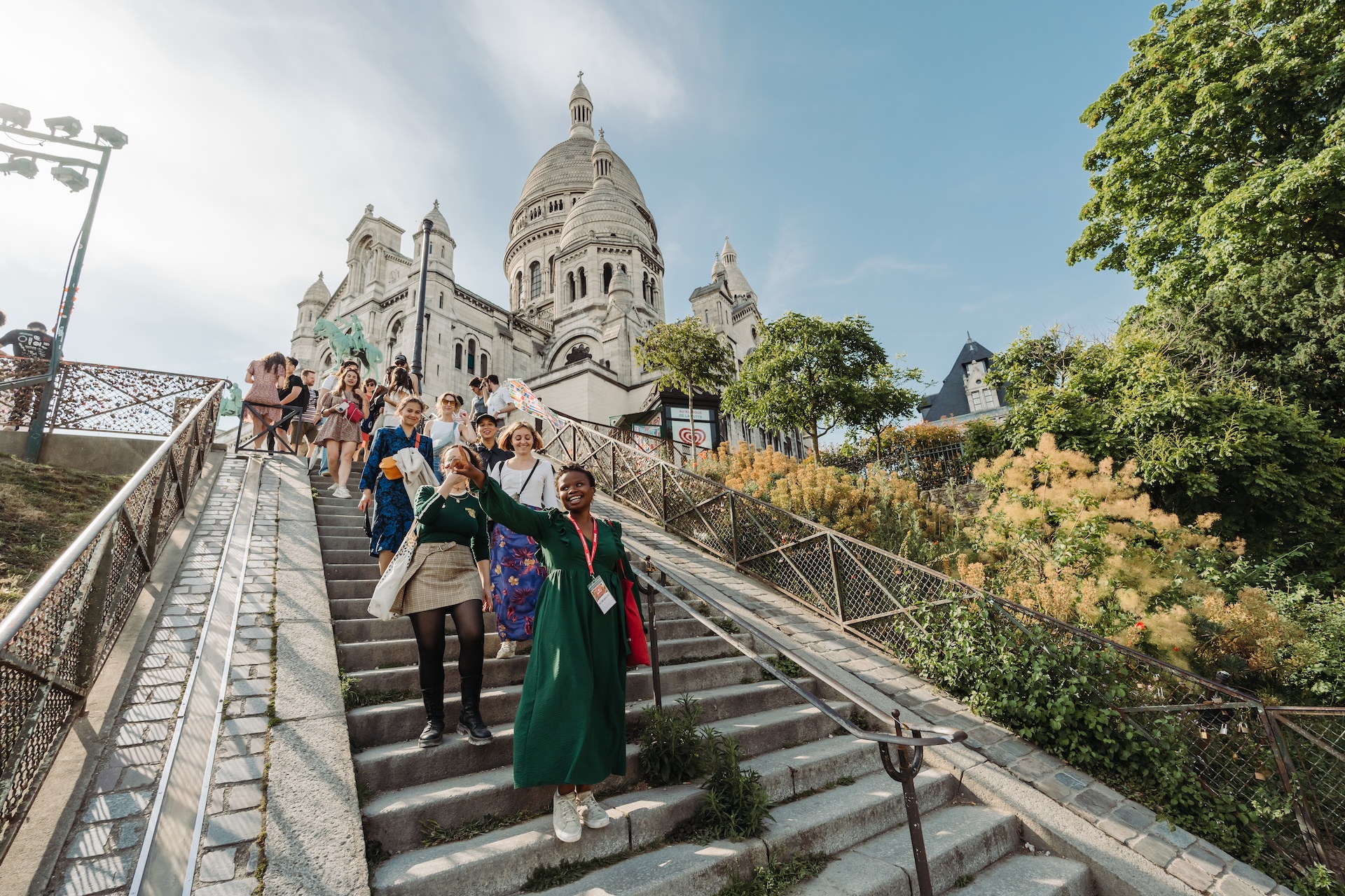 Montmartre Like a Local: Paris Food Tour in Semi-Private Group - Alloggi in Parigi