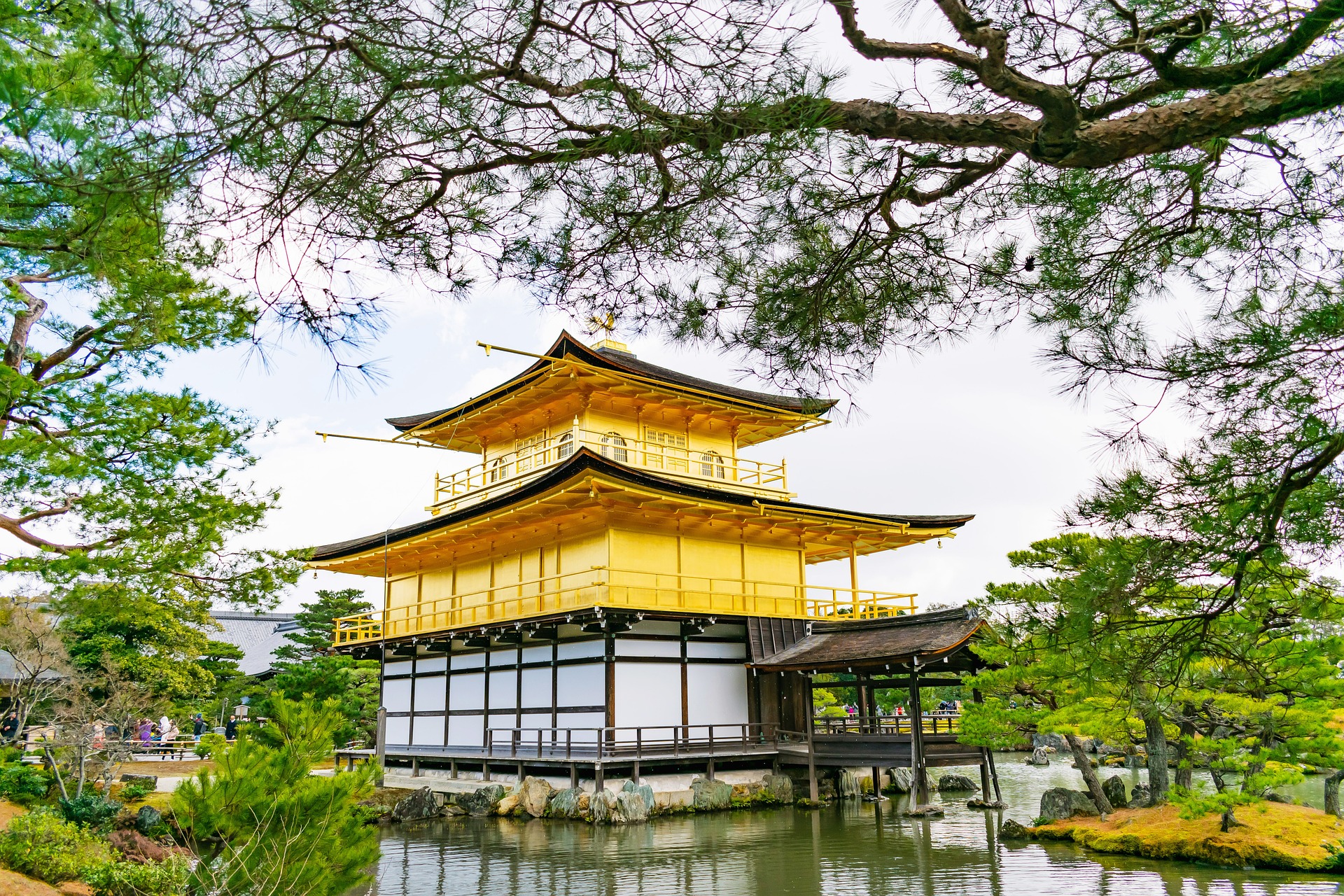 From Osaka: Full-Day Kyoto Bus Tour to Nijo Castle, Arashiyama & Fushimi Inari