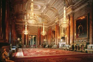 Buckingham Palace Tour and Afternoon Tea