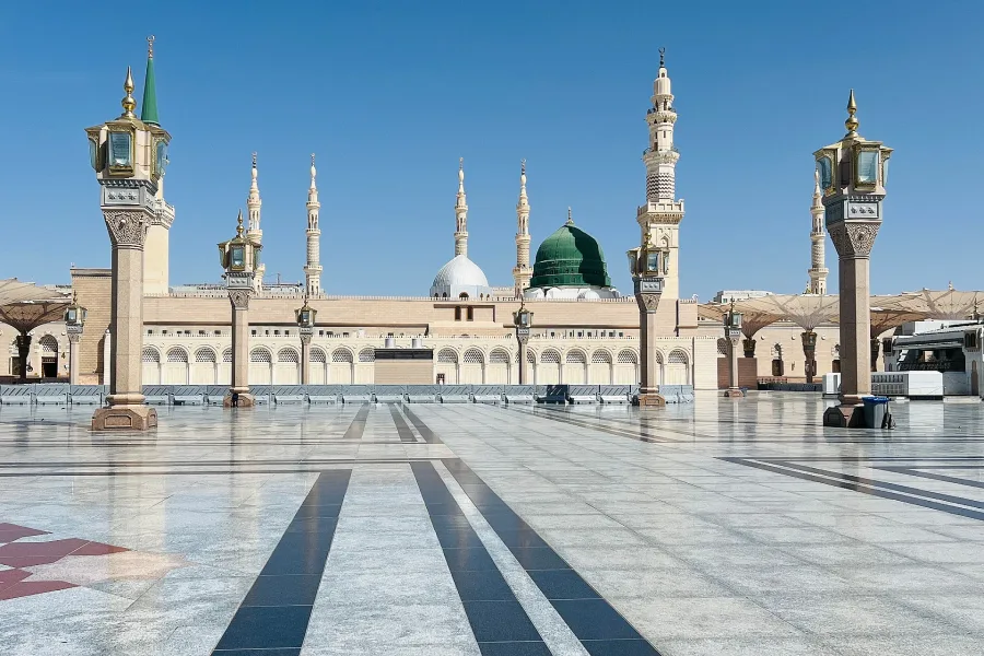 Main Image
