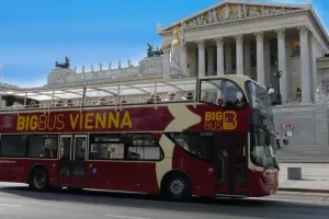Big Bus Vienna 48-Hour Hop-on, Hop-off Tour with River Cruise