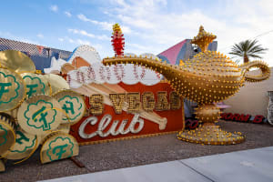 Las Vegas Neon Museum (Standalone)