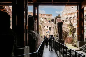 Tour Subterráneo del Coliseo con Foro Romano y Monte Palatino