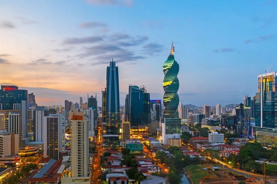 PANAMA CITY HIGHLIGHTS BIKE TOUR