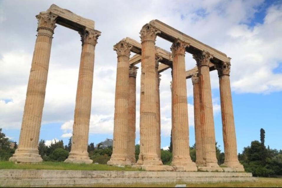 Biglietto d'ingresso al Tempio di Zeus Olimpico con Tour Audio Autoguidato della Città Vecchia di Atene, Plaka - Alloggi in Athens
