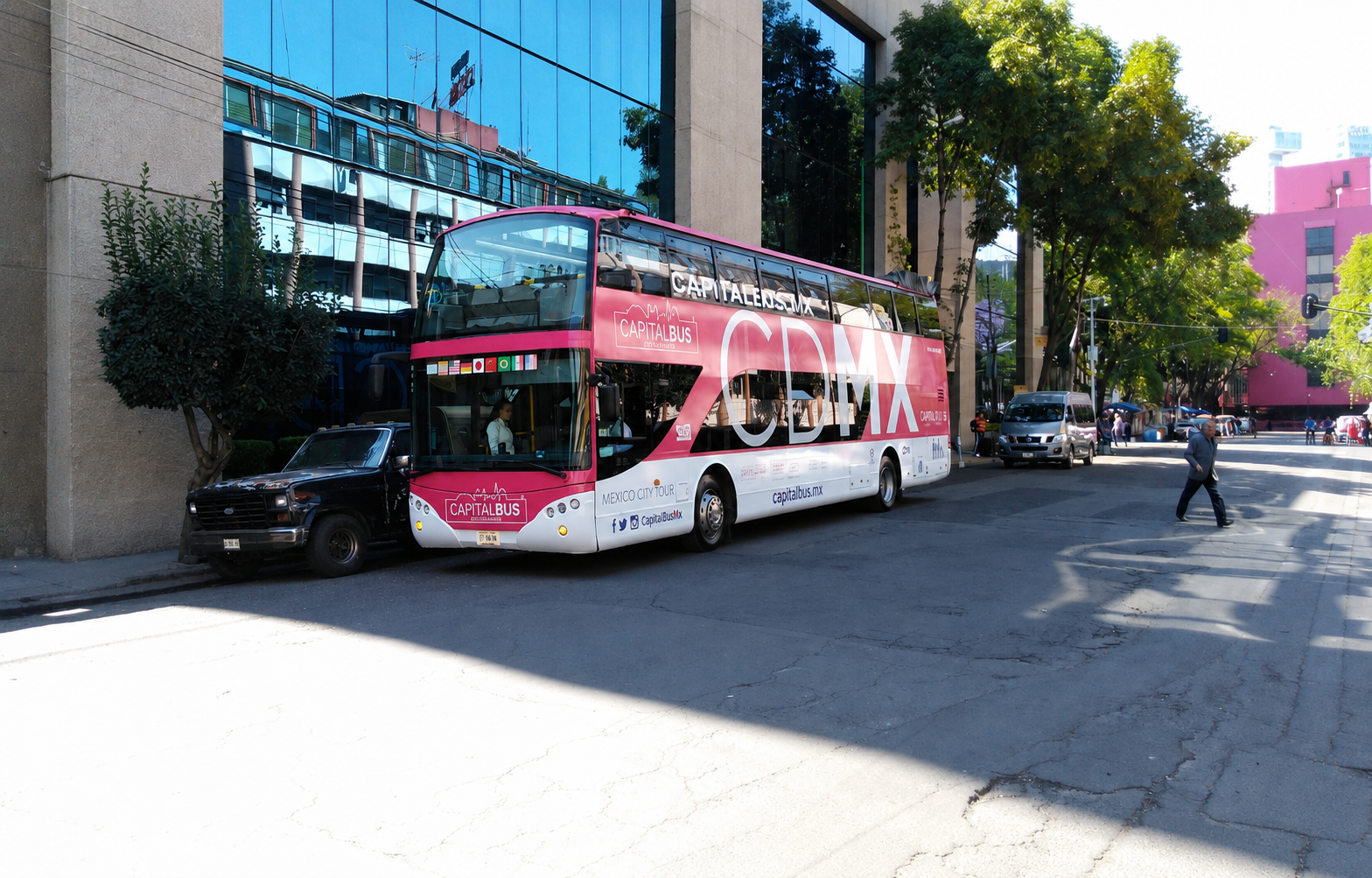 Capital Bus Entrance Tour