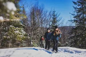 Snowshoe & micro-spike - rental and pass - Domaine St Bernard