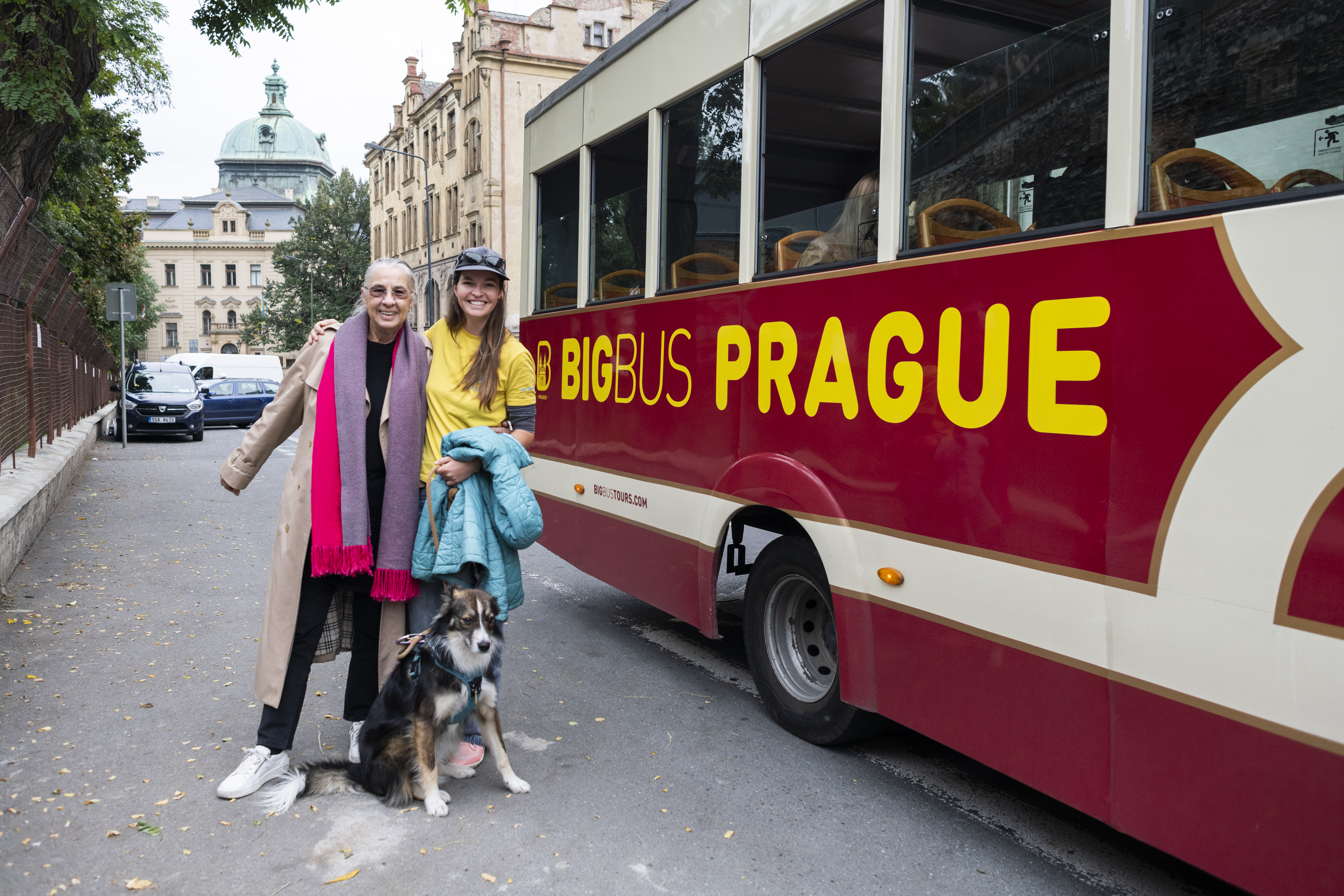 Bilhete Big Bus Praga Essential 1-Dia Hop-on Hop-off com Cruzeiro  - Acomodações em Praga