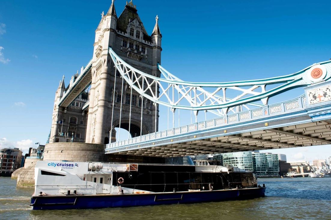 Sightseeing Cruise Flexible Tickets by City Cruises – Image 1 | WeShare