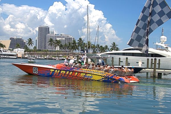 Thriller Speedboat Miami