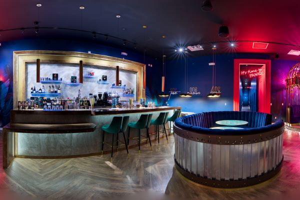 Bar and Lounge_small