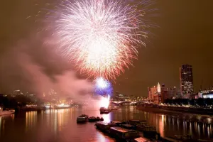 New Year’s Eve Dinner and Thames Cruise with Fireworks on board Cyclone Clipper