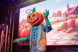 Potions Class with Pete the Pumpkin Head