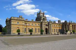 Private day tour of Blenheim Palace and Oxford