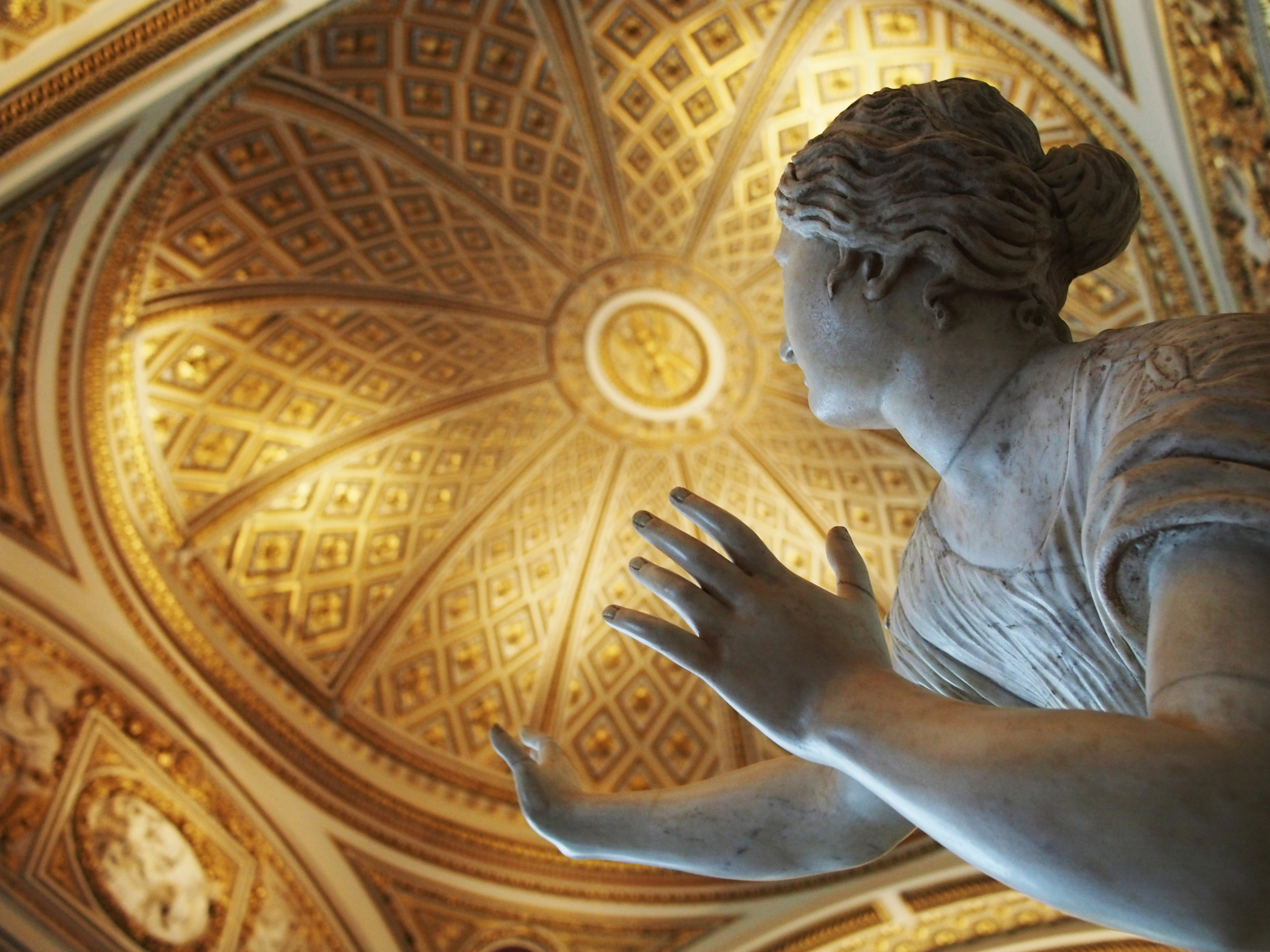 Salta la Fila: Visita Guiada a la Galería Uffizi en Grupo Reducido - Alojamientos en Florencia
