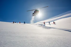 RK Heli-Skiing