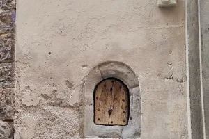 Wine Windows guided tour & other Florence secrets