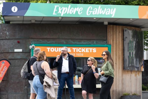 This tour starts right in the heart of Galway City, at the Explore Galway Kiosk, in Eyre Square.