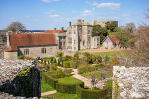 Carisbrooke Tour