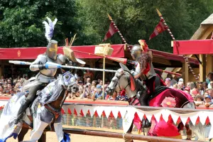 Oxford, Stratford-upon-Avon, Cotswolds and Warwick Castle