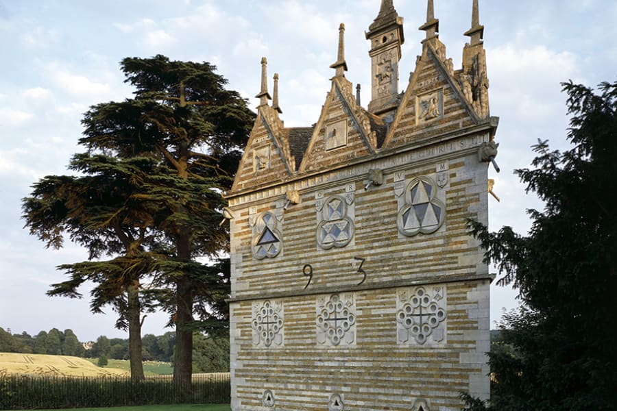 Main Image