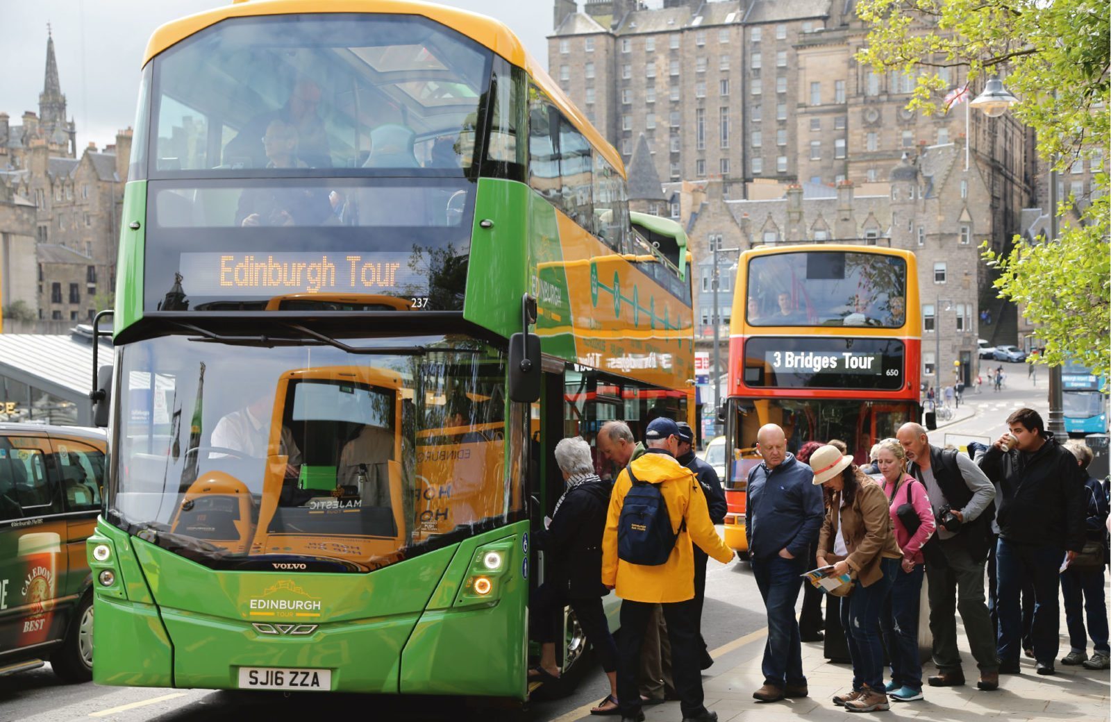 Hop-On Hop-Off Bus Tour