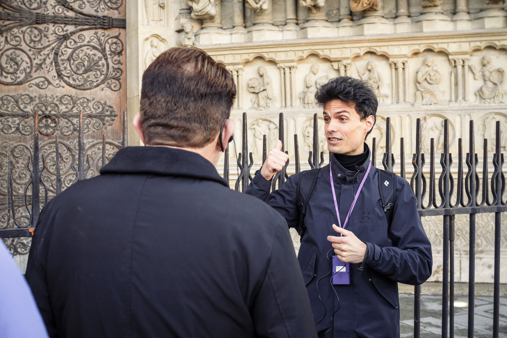 Notre-Dame Island & Skip-the-Line Sainte-Chapelle Tour in Small Group  - Acomodações em Paris