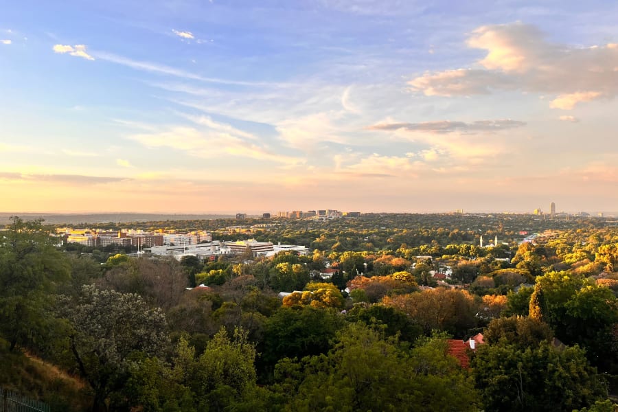 Hallmark Hotel Sunset Bar