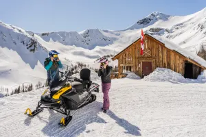 Paradise Basin Snowmobile Tour